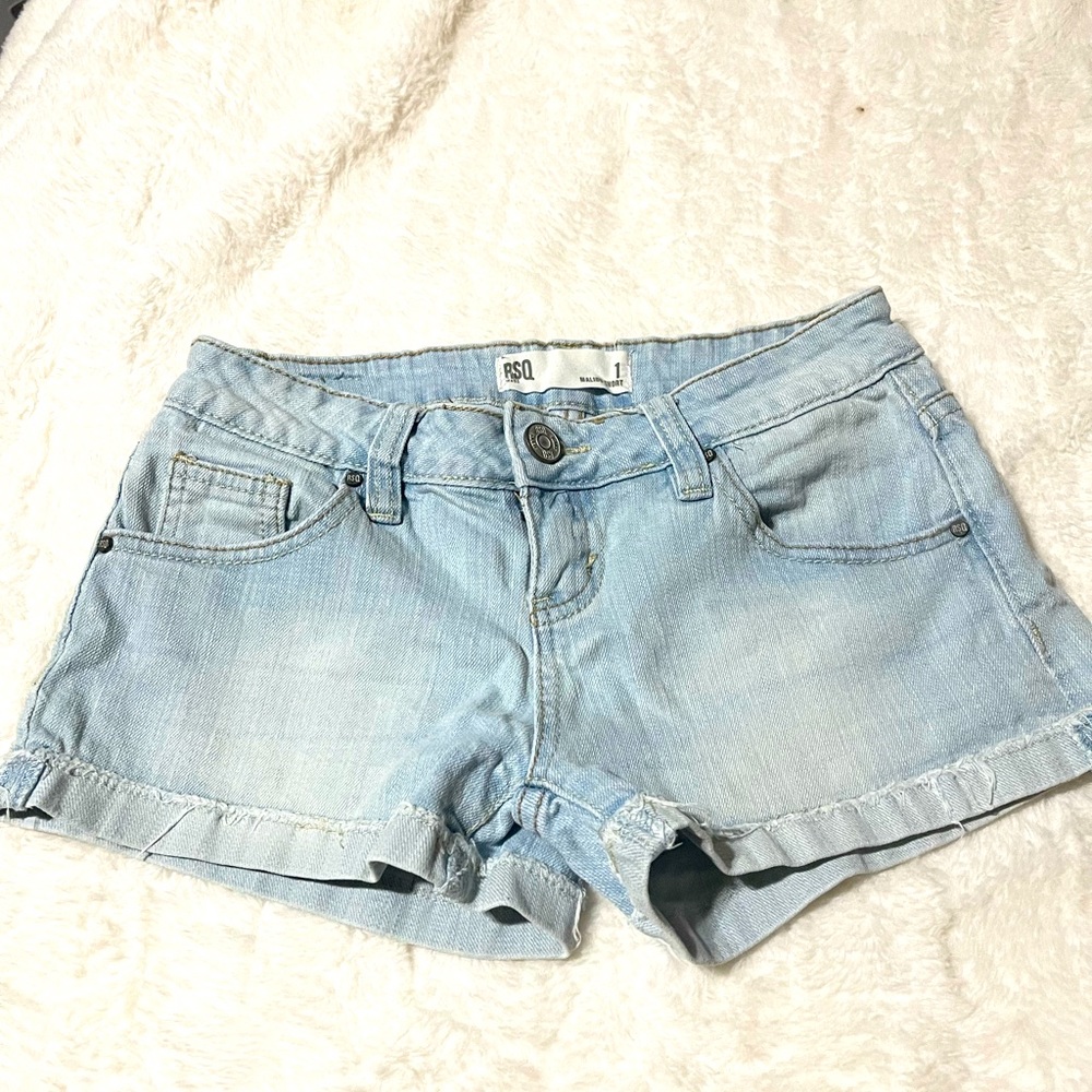 RSQ size 1 women’s short